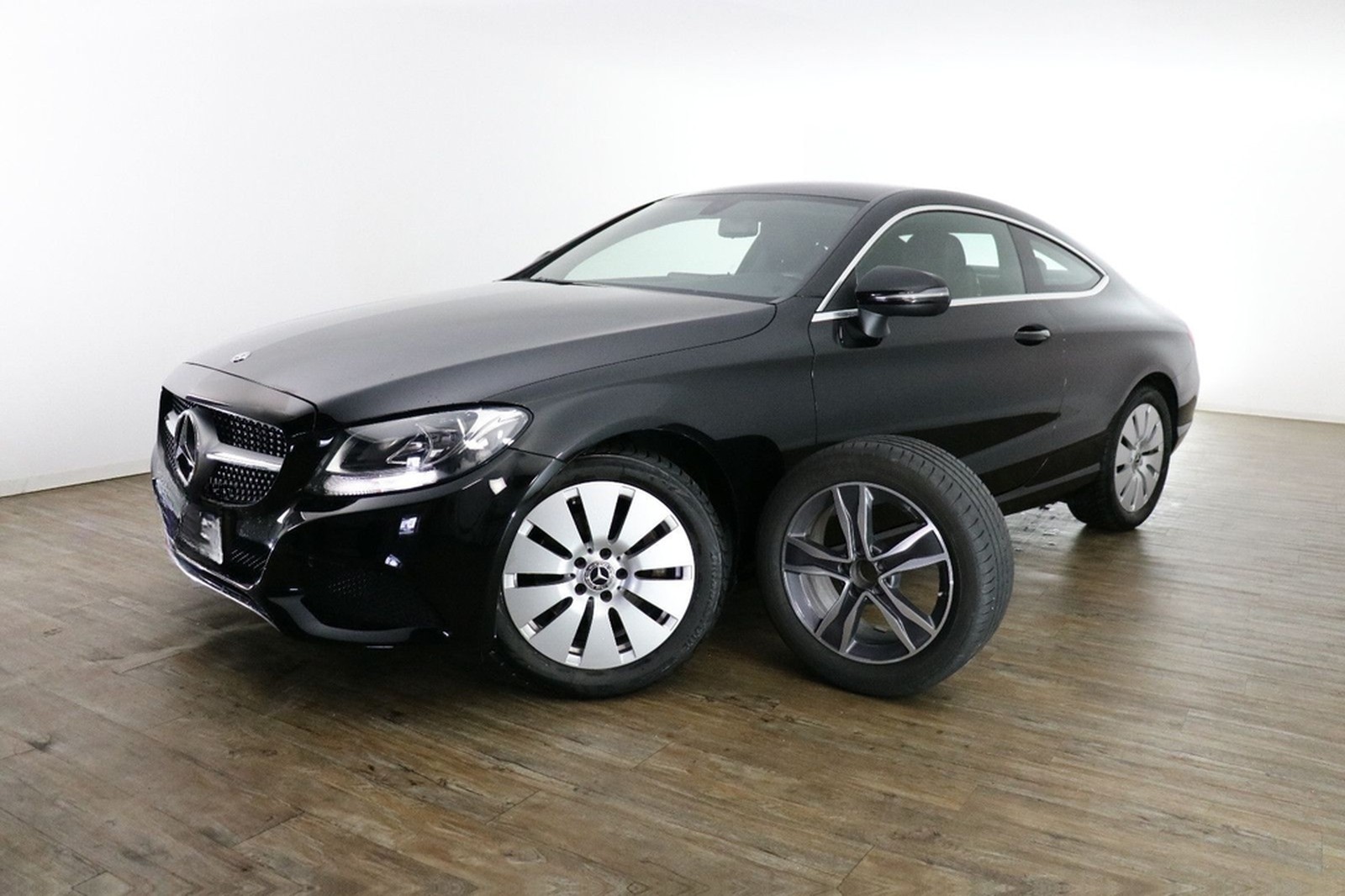 Mercedes-Benz C 200 Coupe 4Matic*Kamera*Navi*Sitzhz* foto 3