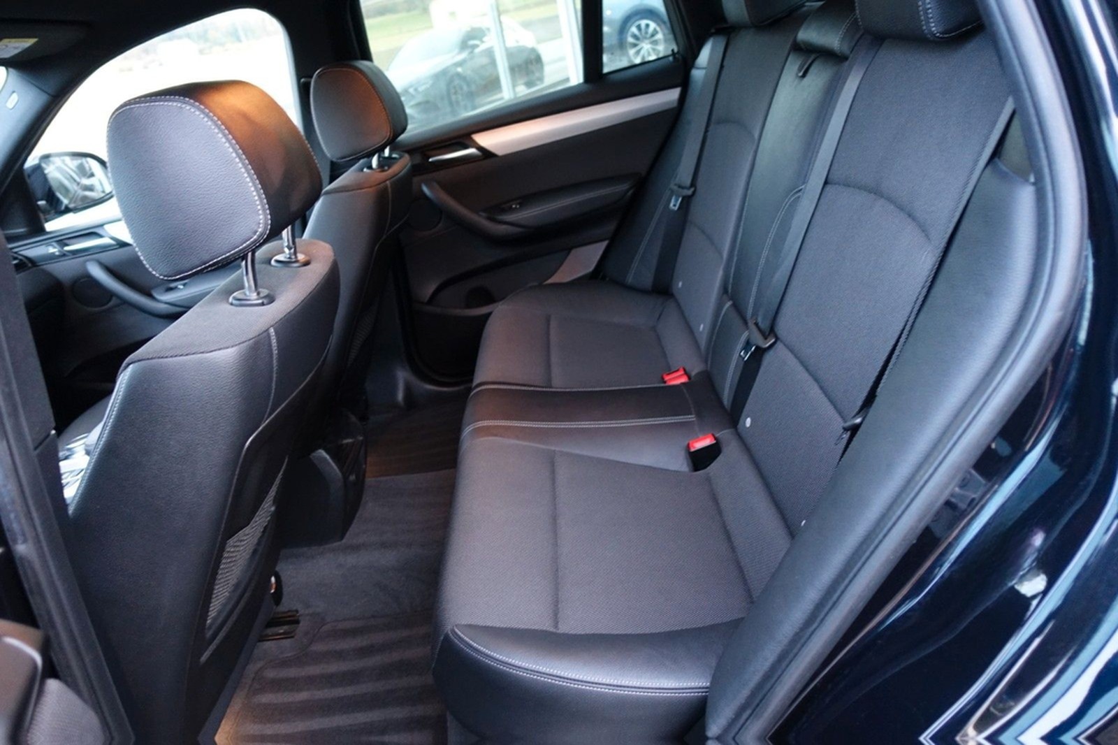 BMW X4 xDrive 35 i M Sport Navi, Standheizung, Top foto 17