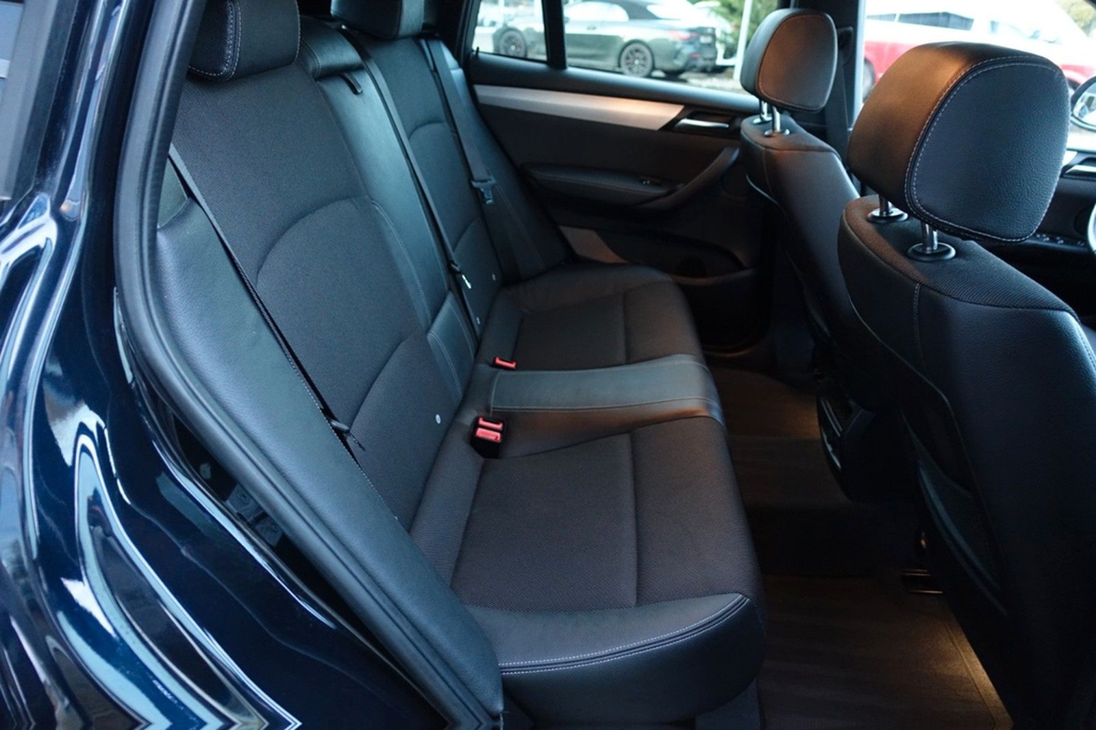 BMW X4 xDrive 35 i M Sport Navi, Standheizung, Top foto 20