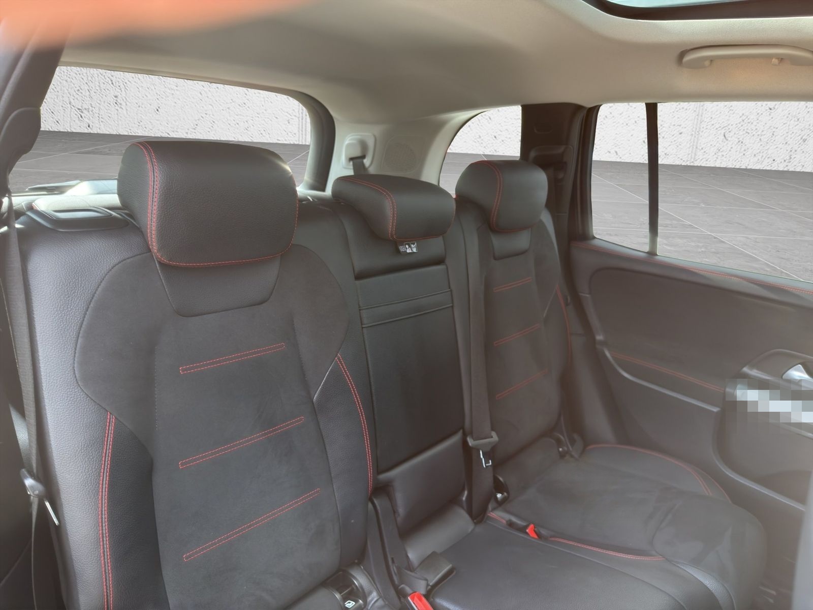 Mercedes-Benz GLB 220 d*AMG*7.Sitze*AHK*Panorama*Widescreen* foto 9