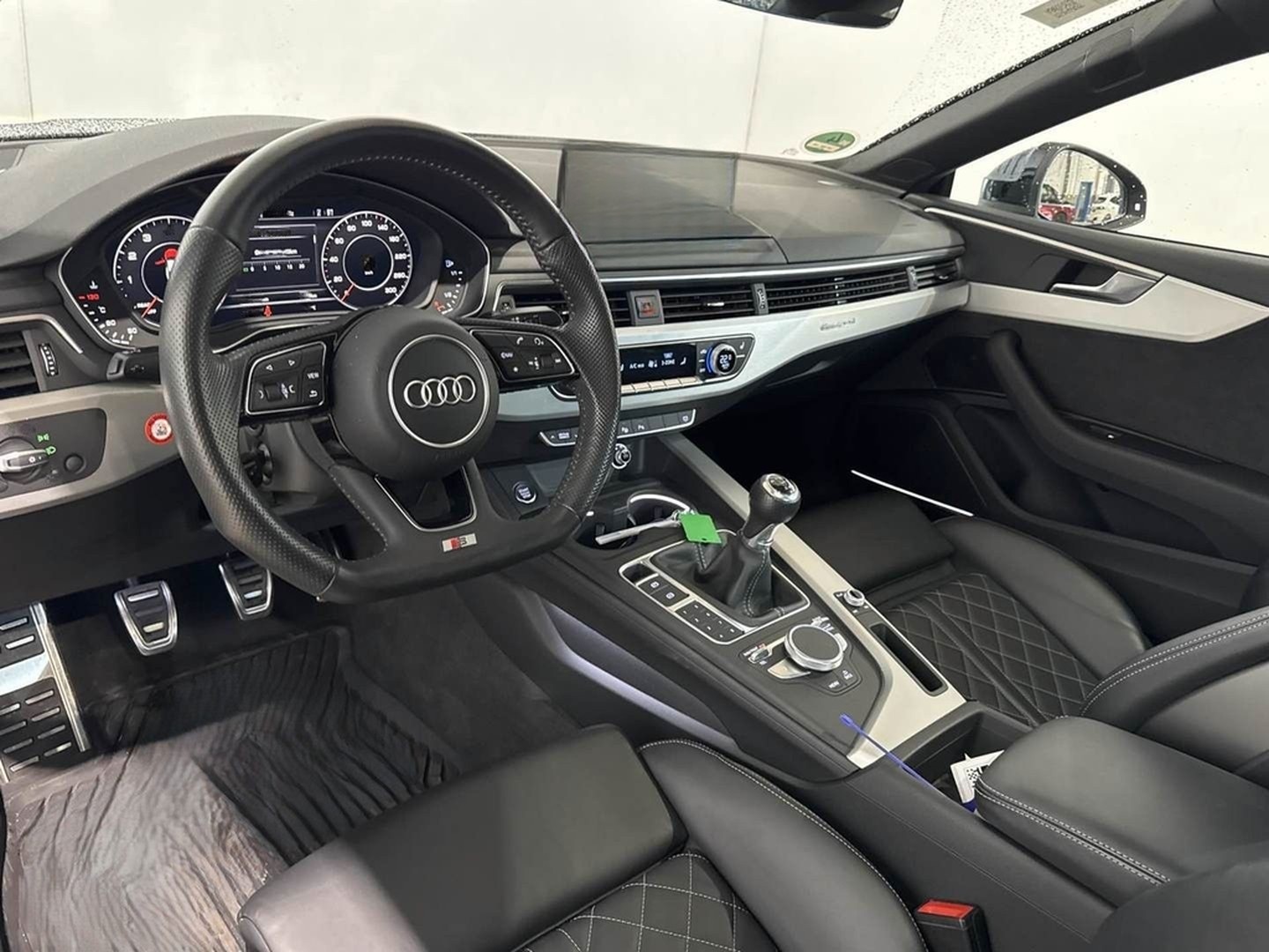 Audi A5 Coupe quattro S-Line B&O PANO Exclusive 1HD foto 10