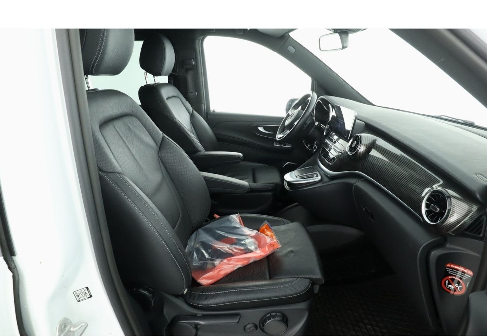 Mercedes-Benz EQV 300 Avantgarde,Extralang,7Sitze,LED,Tisch foto 9