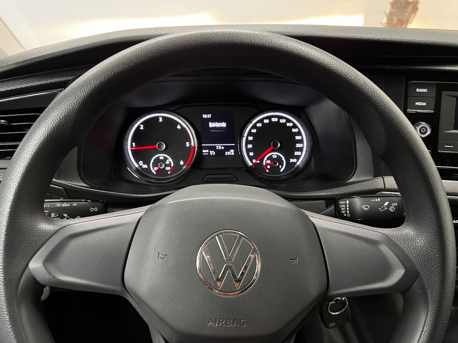 Volkswagen T6.1 Transporter Kasten *SERVICE+TÜV NEU* foto 20