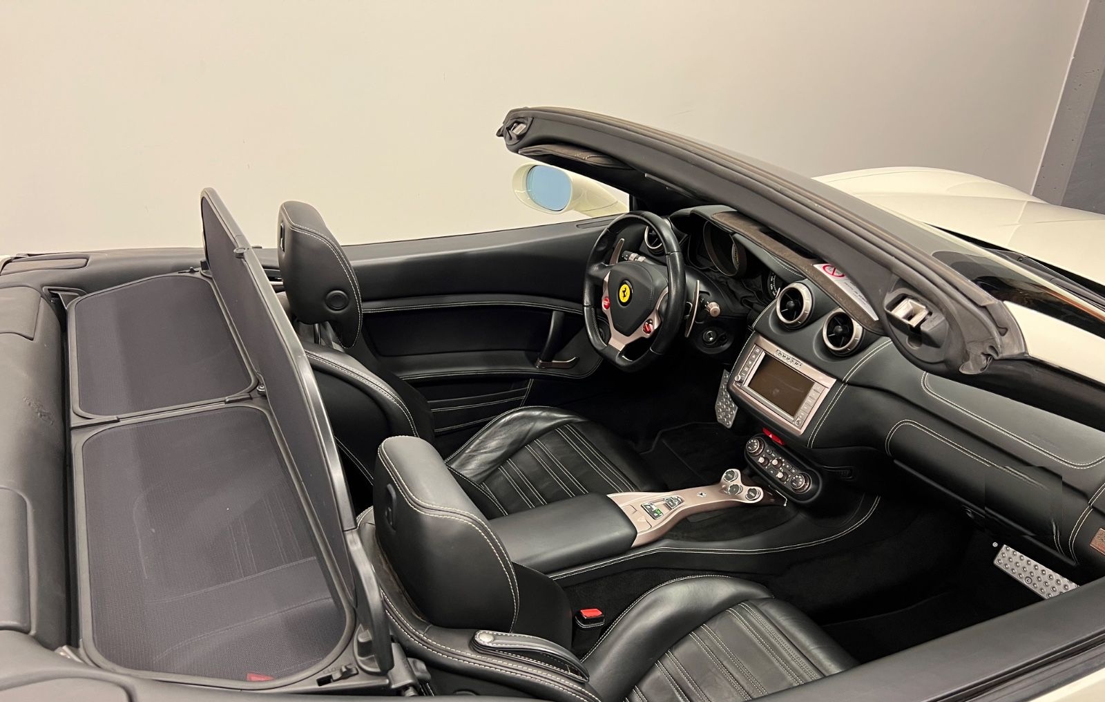 Ferrari California 4.3 V8 *KERAMIK*LEDER*NAVI*BI-XENON* foto 17