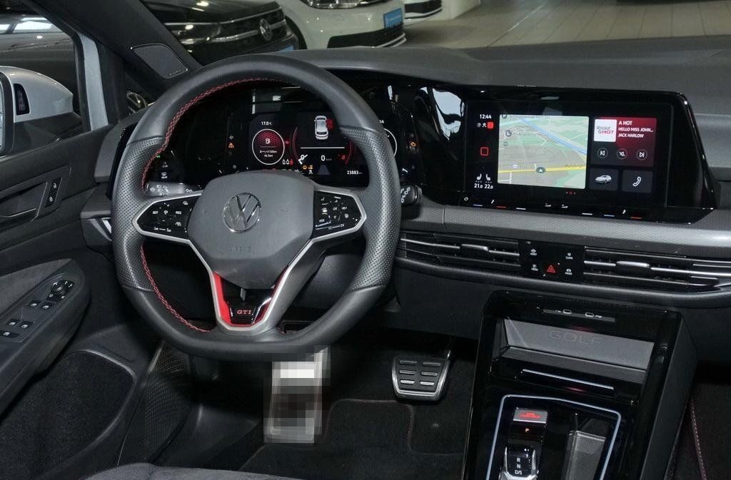 Volkswagen Golf GTI 8 2.0 TSI DSG Clubsport NAVI KAMERA IQ. foto 6