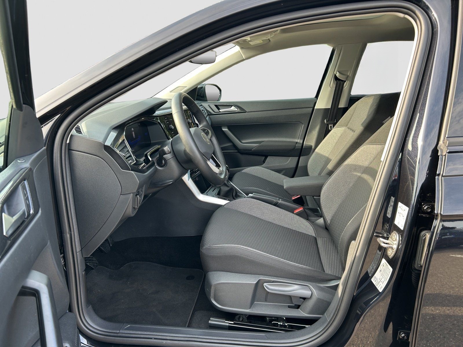 Volkswagen Taigo 1.0 TSI Life 5-J-GAR PANO KAMERA LED NAVI foto 13