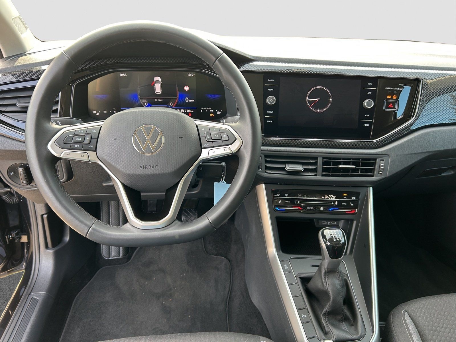 Volkswagen Taigo 1.0 TSI Life 5-J-GAR PANO KAMERA LED NAVI foto 18
