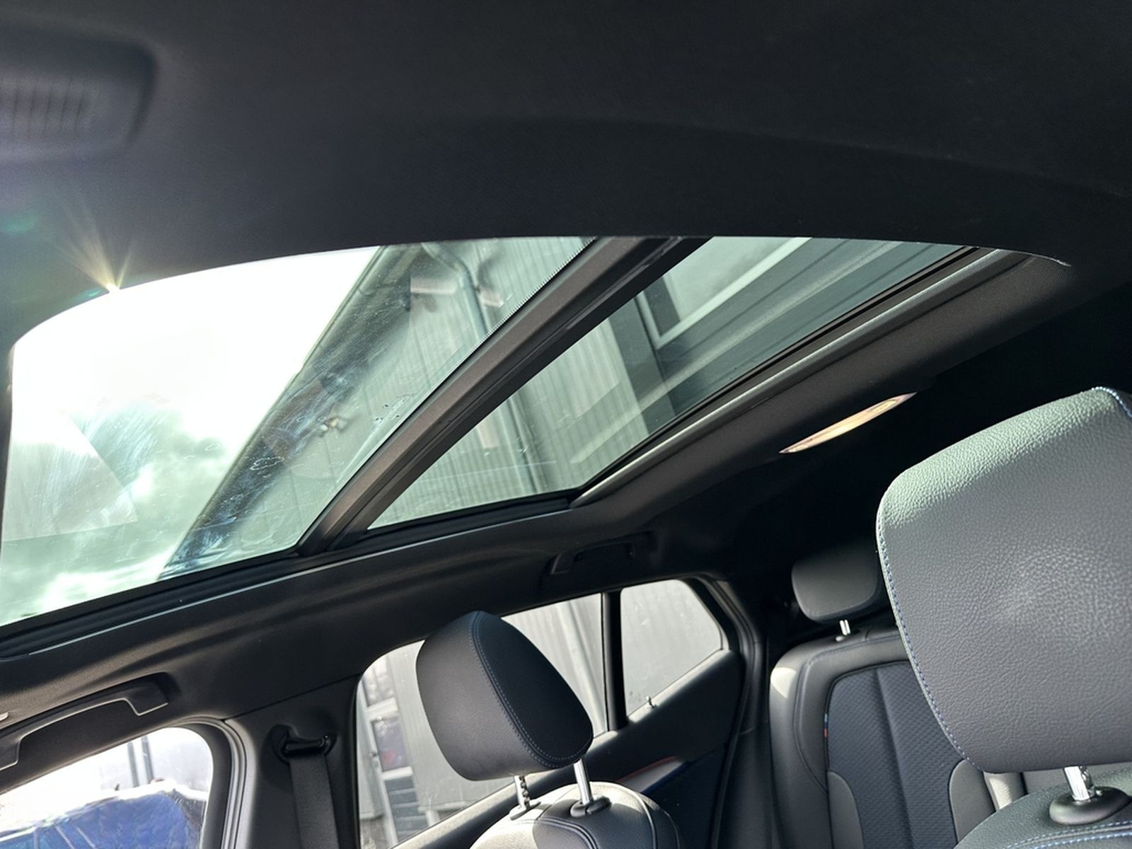 BMW X2 xDrive20d M-Sport NAV+LED+AHK+PANO+KAM+19ZOLL foto 10