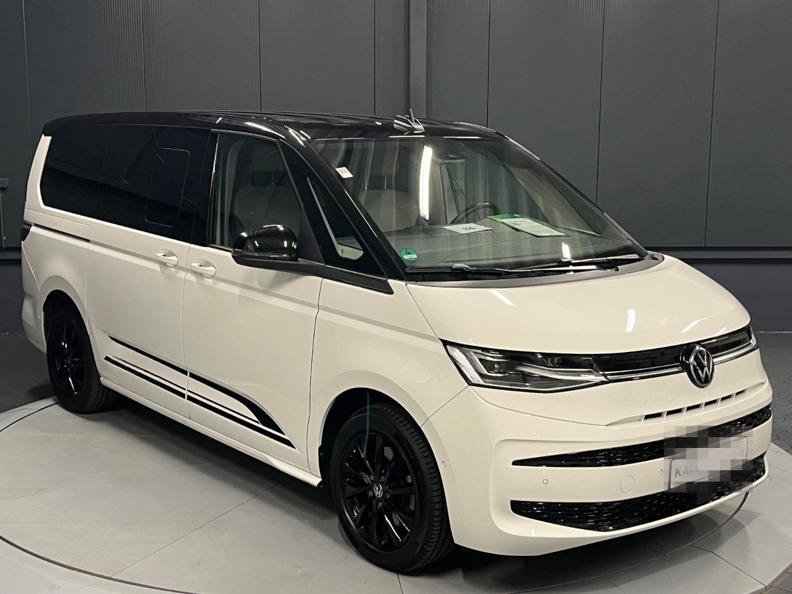 Volkswagen T7 Multivan Edition lang*EasyOpen*KAMERA*KEYLESS foto 5