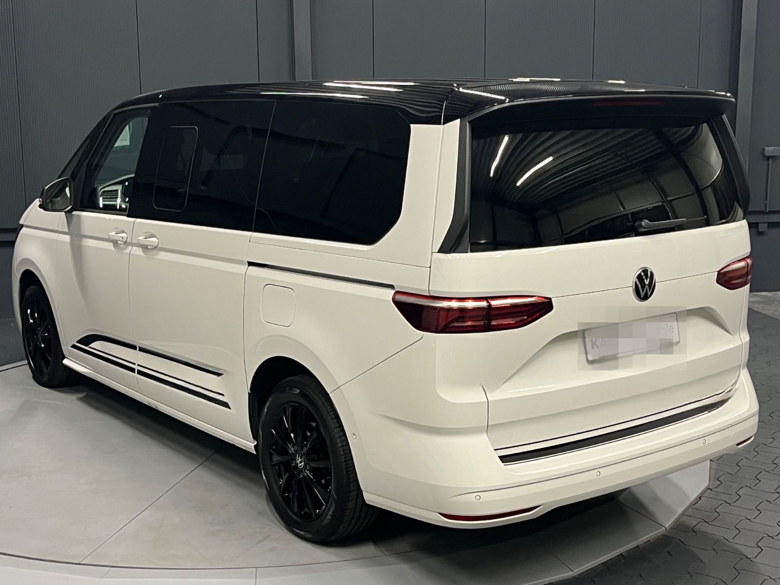 Volkswagen T7 Multivan Edition lang*EasyOpen*KAMERA*KEYLESS foto 9