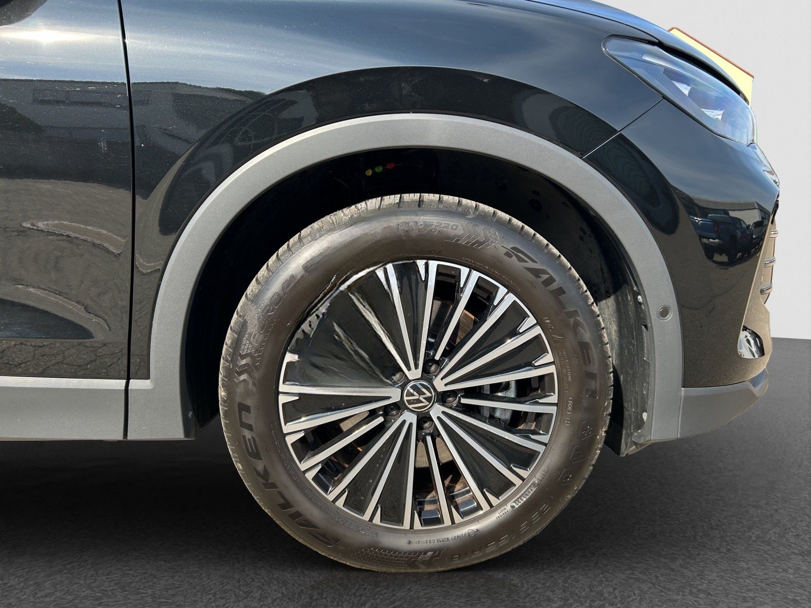 Volkswagen Tiguan 2.0 TDI DSG Goal NAVI AHK KAMERA DIG.COCK foto 12