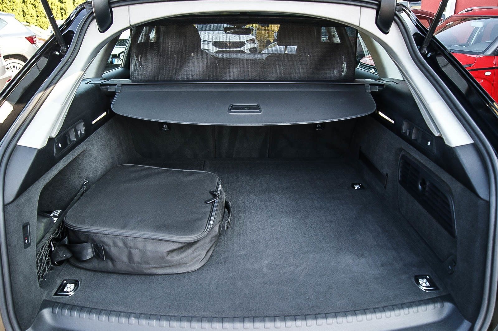 Audi A6 Avant 50 TFSI e quattro S-LINE MATRIX ANHZV foto 19