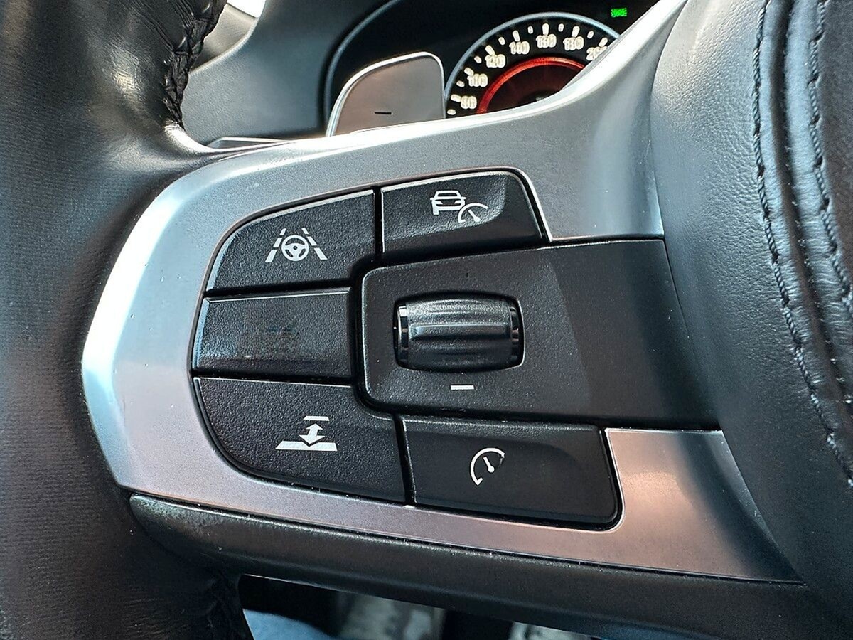 BMW 540i Touring xDrive Aut. M-Sportpaket, ohne O... foto 24