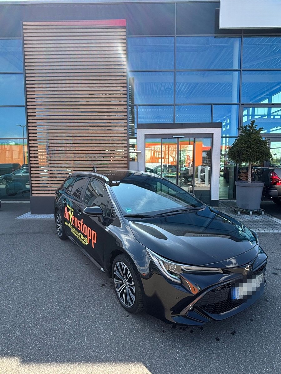 Toyota Corolla Touring Sports Team D foto 2