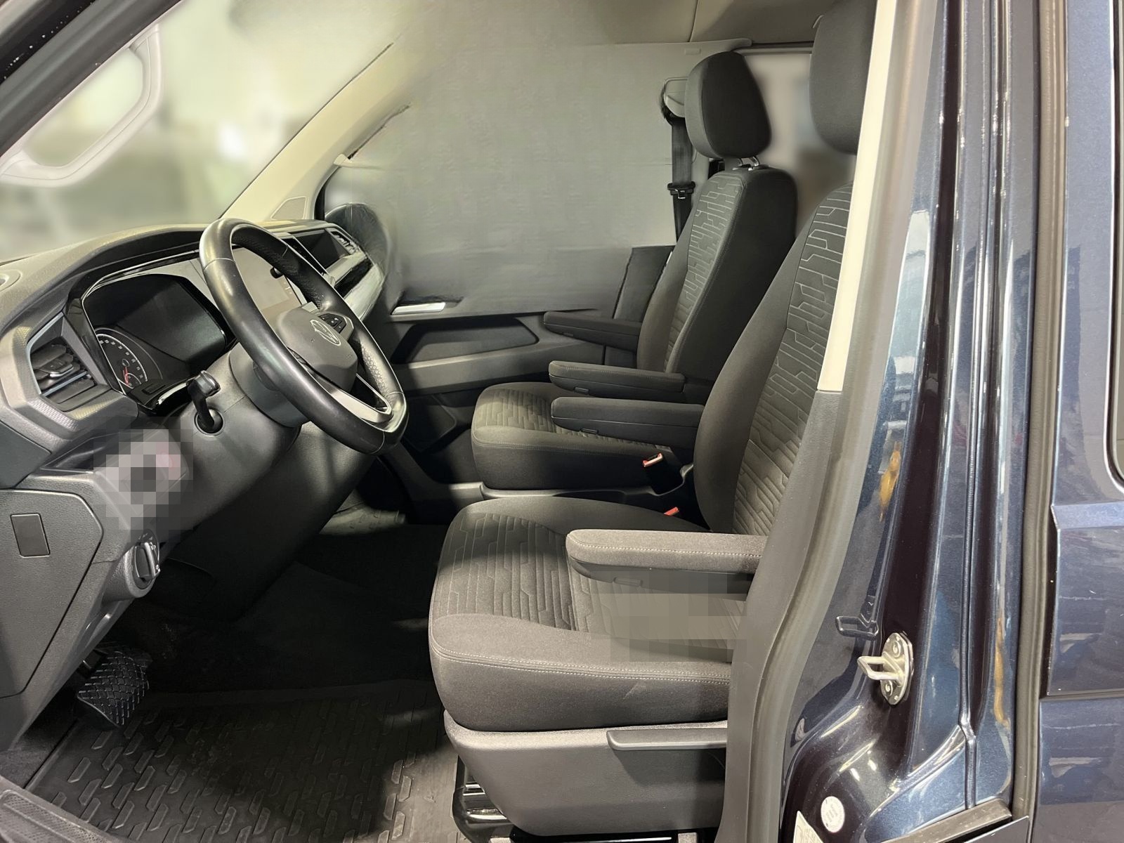 Volkswagen T6.1 Multivan KR CL 2.0 TDI 150 kW DSG 4M*7-SITZ foto 7