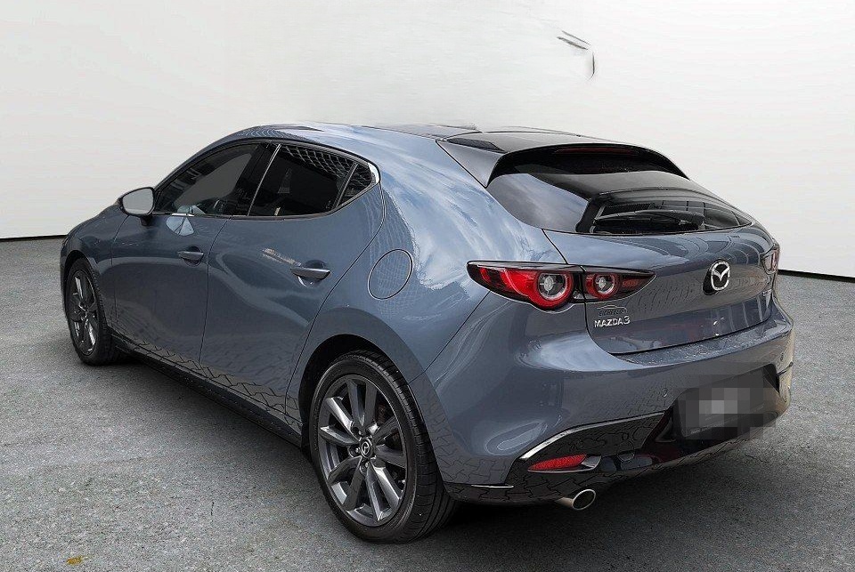 Mazda 3 SKYACTIV-G 2.0 150PS M Hybrid 6GS SELECTION A1 foto 4