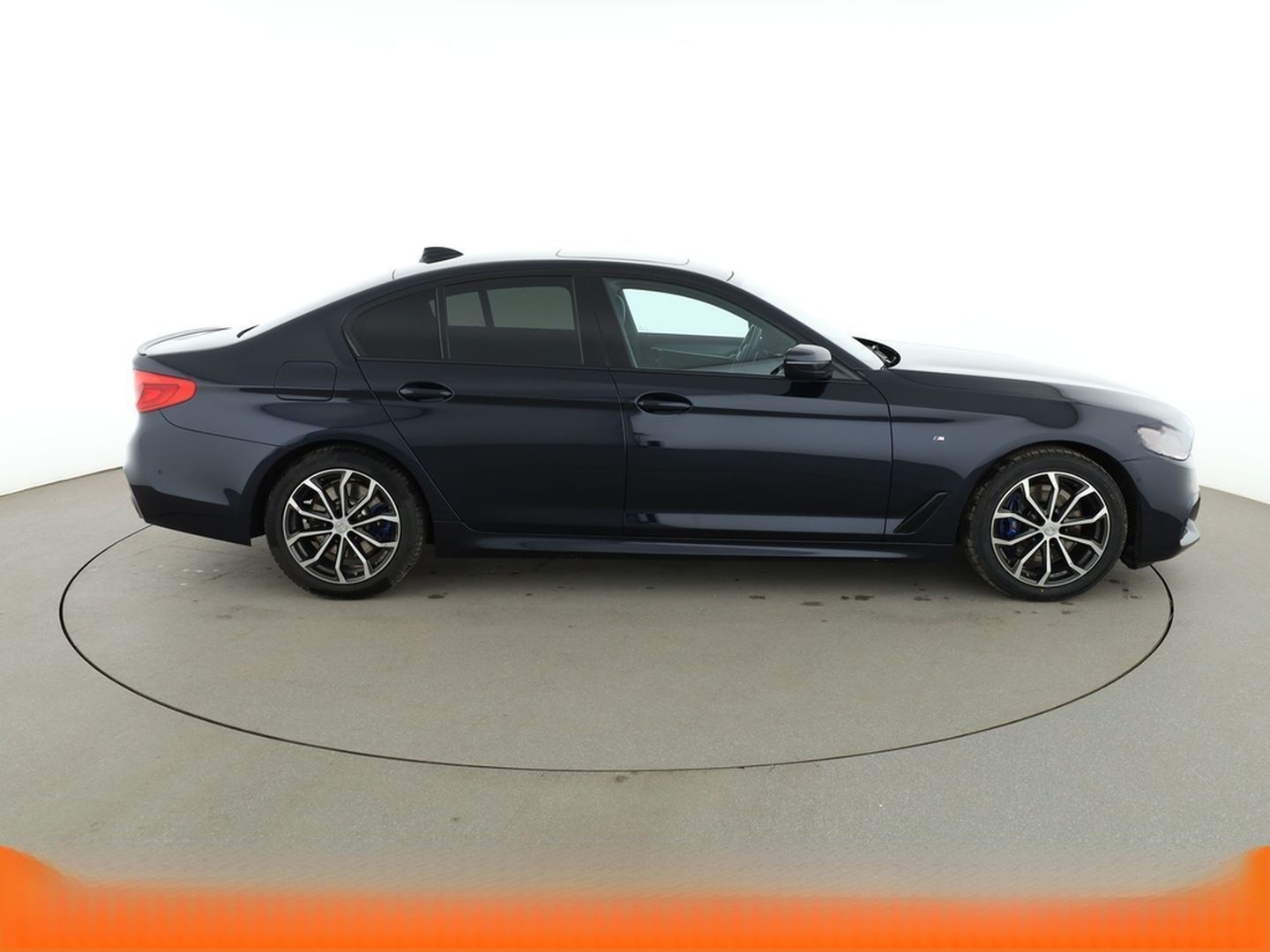 BMW 530d xDrive M Sport Aut.*NAVI*LED*HUD*ACC*CAM* foto 7
