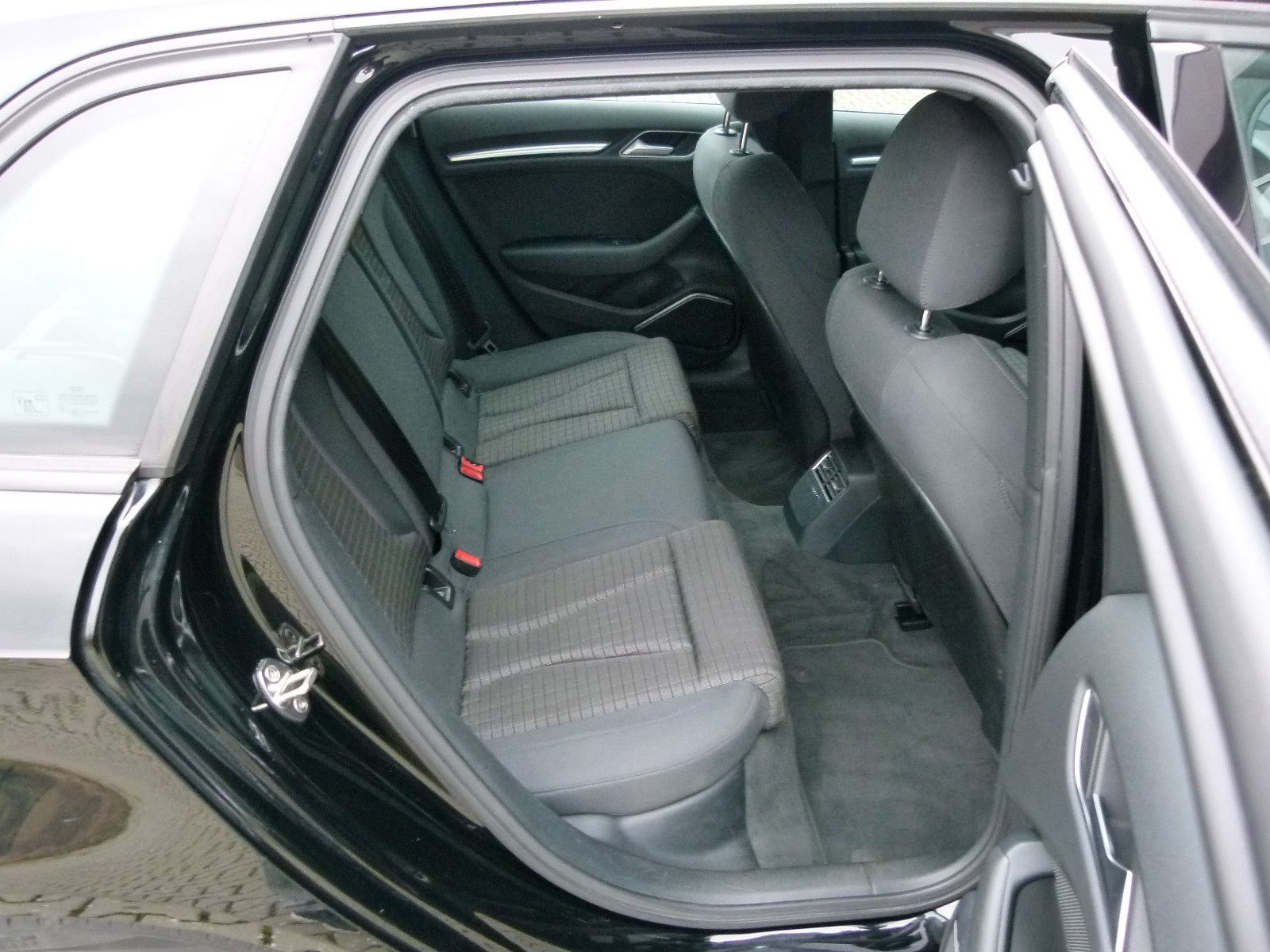 Audi A3 Sportb. 35TDI sport S-Line LED B/O ACC 1-Hand foto 18