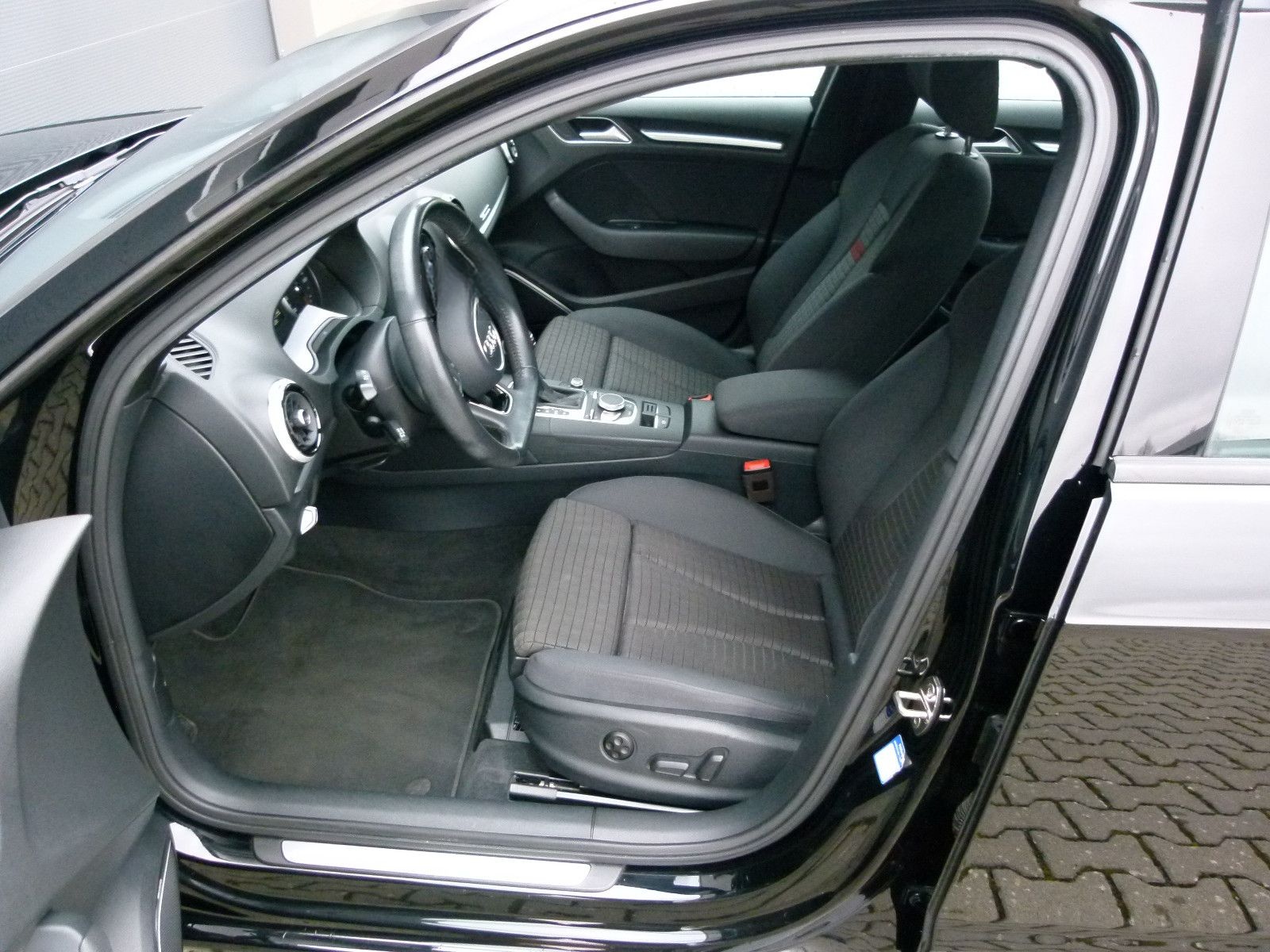 Audi A3 Sportb. 35TDI sport S-Line LED B/O ACC 1-Hand foto 8