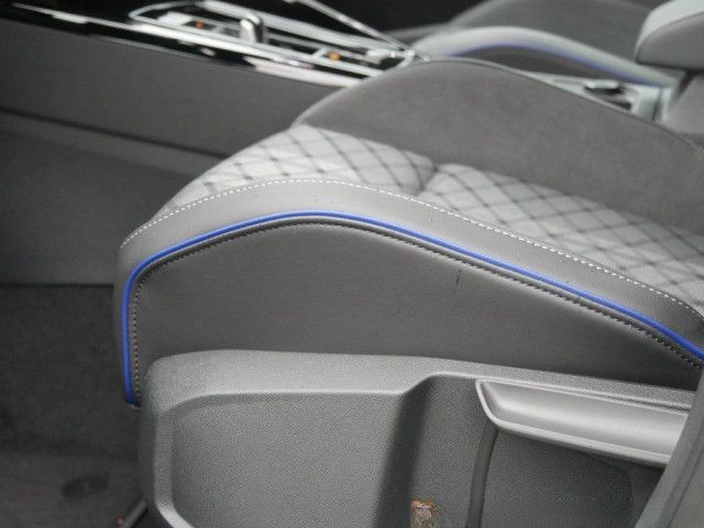 Volkswagen Golf R-Line 1.5 eTSI DSG AHK Light Assist Rückfa foto 11