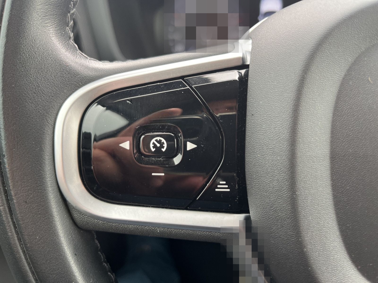 Volvo V60 B3 Kombi Momentum Core AHK LED Digital Tacho foto 20