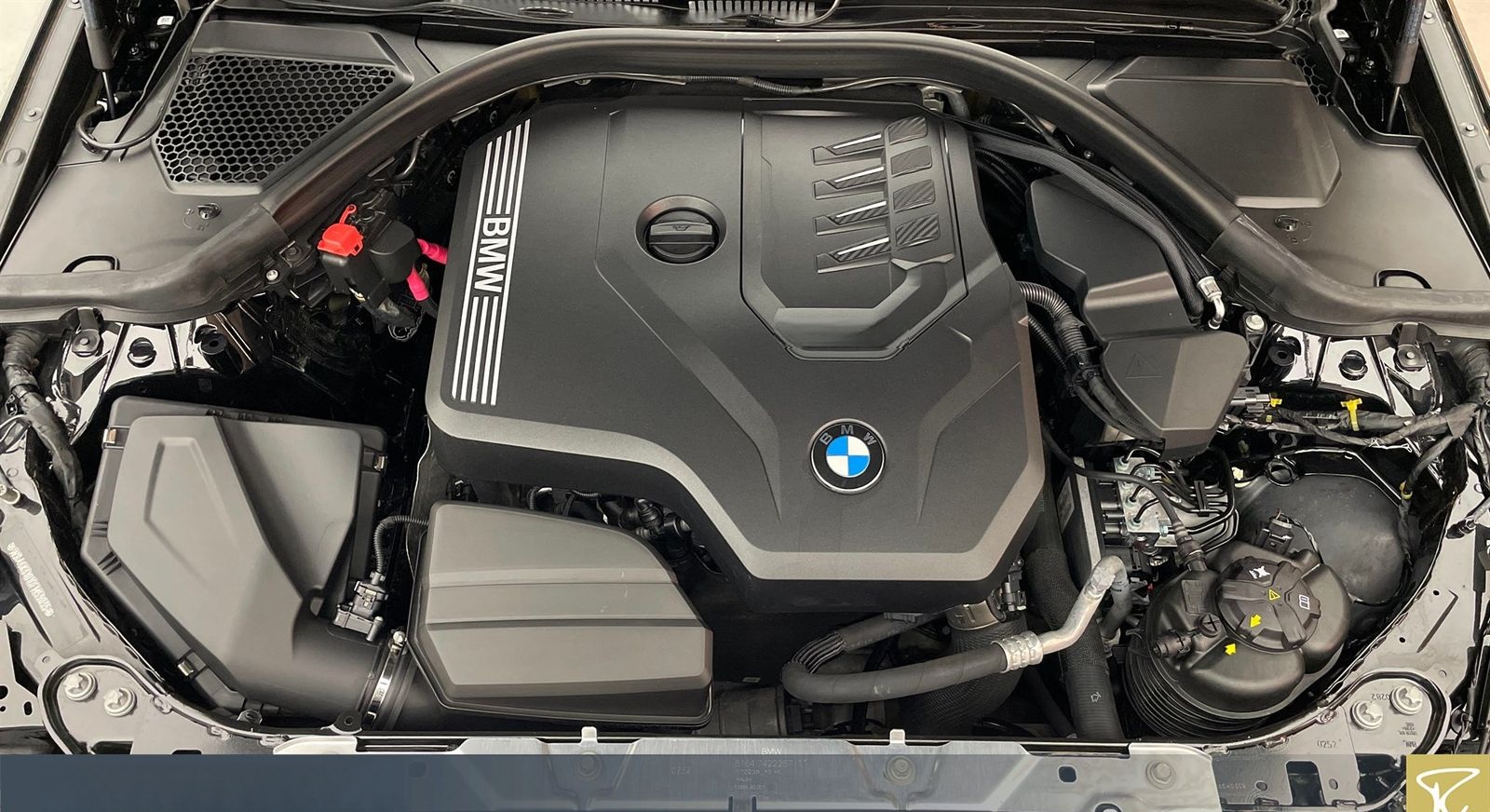 BMW 320i A Tou M-Sport,ACC,LCProf,Laser,RFK,HiFi, foto 7