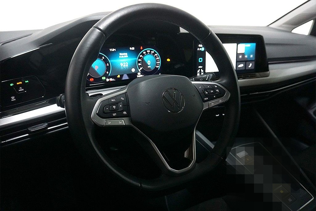 Volkswagen Golf 8 2.0TDI DSG Life Virtual Navi LED foto 9