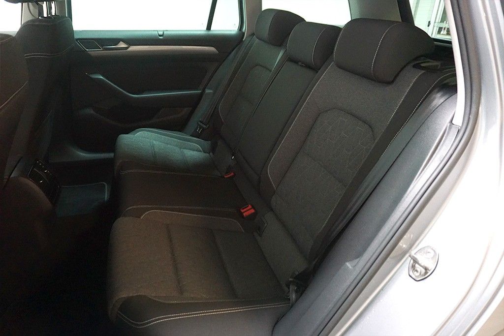 Volkswagen Passat 2.0TDI DSG Business Virtual AHK StHz LED foto 11