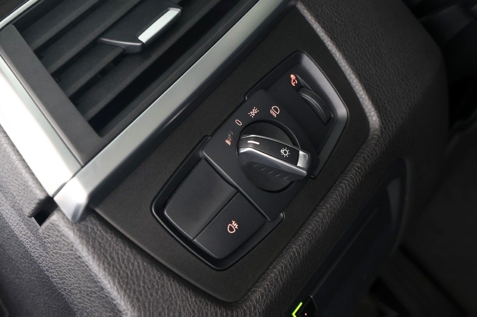 BMW 340i Touring Luxury Line BMW Historie 2.Hand 19" foto 17