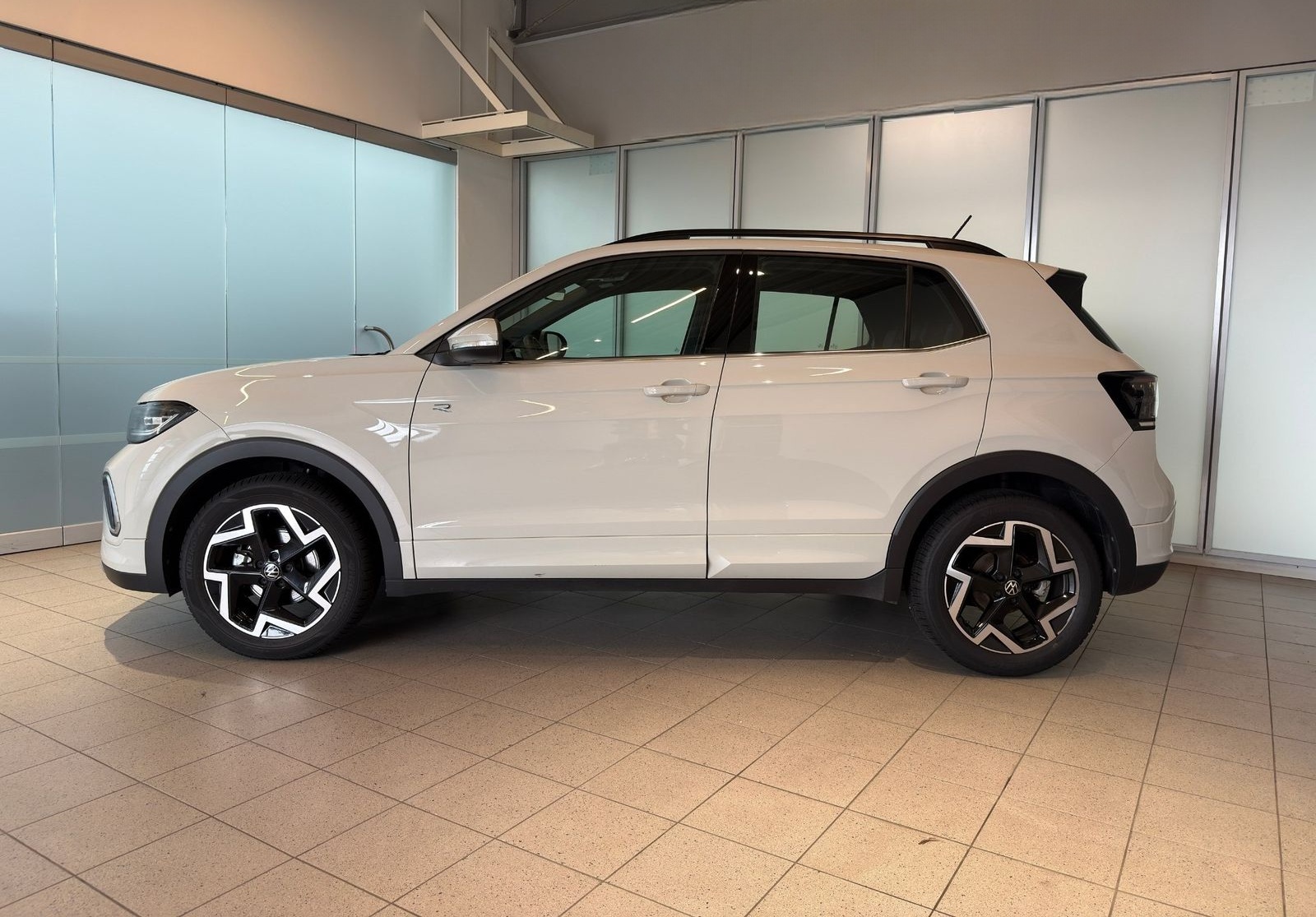 Volkswagen T-Cross 1.0 TSI R-Line LED-Matrix, Navi, ACC foto 6
