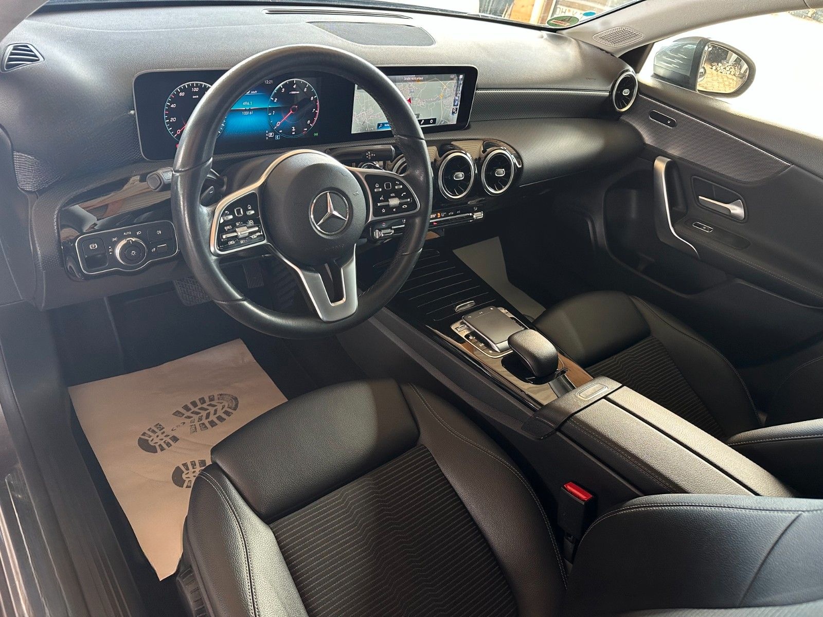 Mercedes-Benz A220 Progressive 7G*PDC*Spur*LED*Nav*Widescreen foto 9