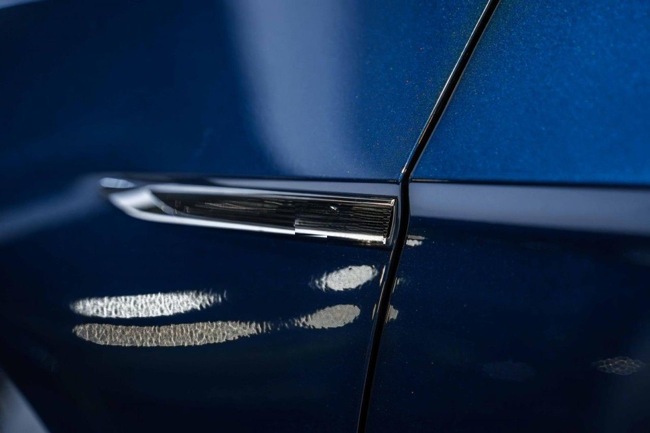 Volkswagen Passat Variant 2.0 TDI DSG 2x R-Line STAHZG H&K foto 10