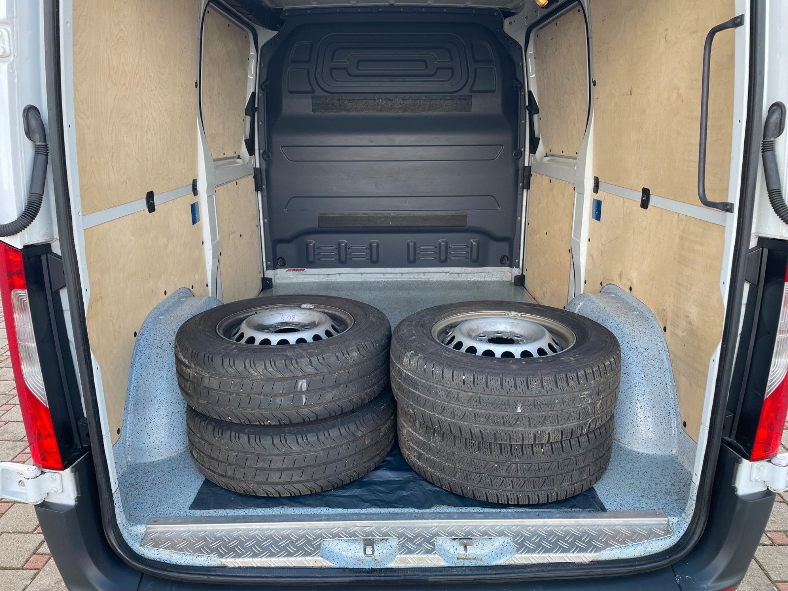 Mercedes-Benz Sprinter.211.CDI.H1.L1.KLIMA.StDh.2-SCHIEBETÜREN foto 7