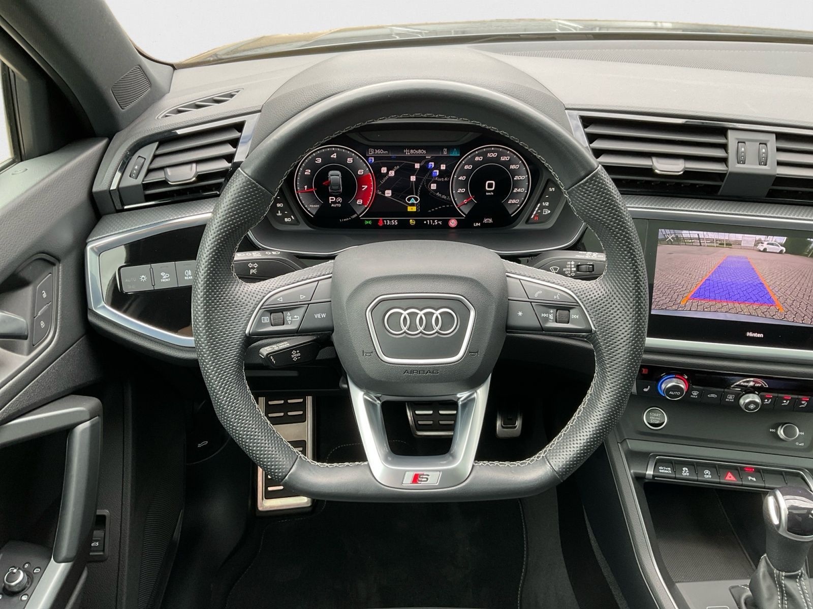 Audi Q3 Sportback 40 TFSI quattro S line PANO NAVI foto 13