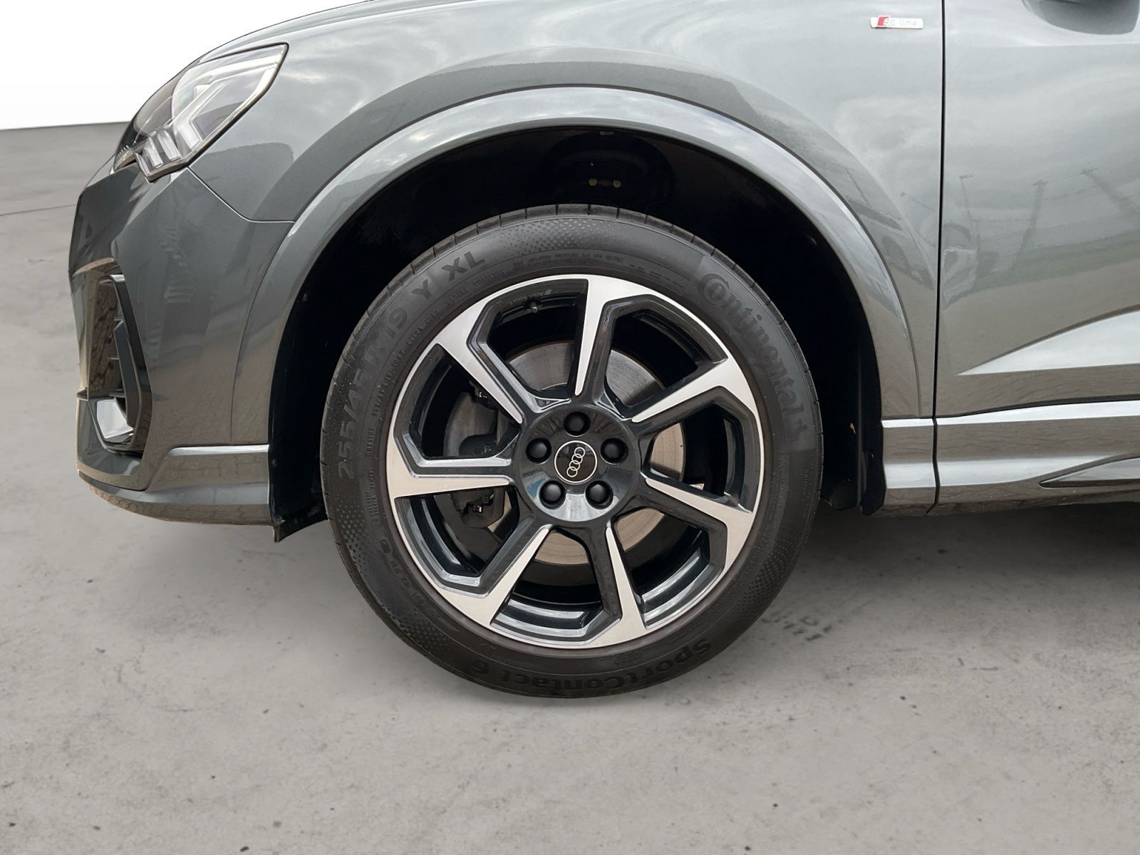 Audi Q3 Sportback 40 TFSI quattro S line PANO NAVI foto 15