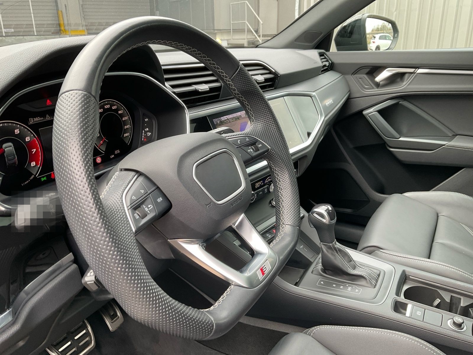 Audi Q3 Sportback 40 TFSI quattro S line PANO NAVI foto 20