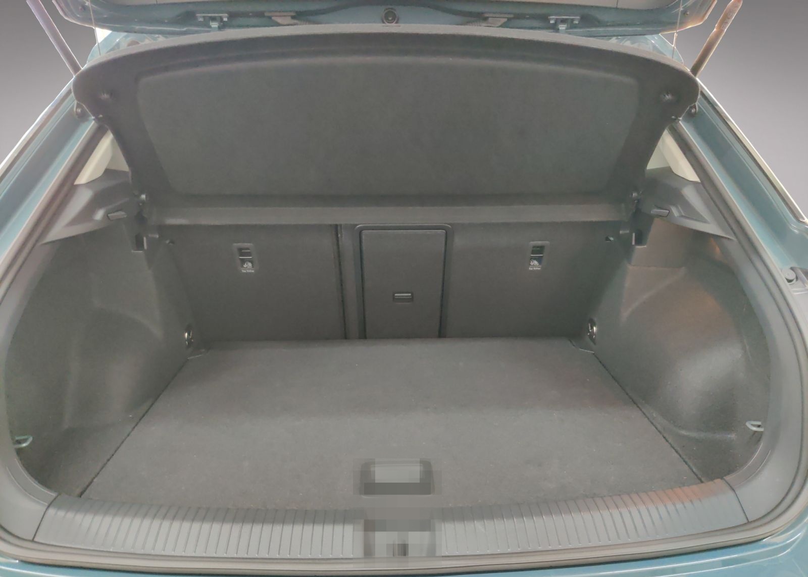 Volkswagen T-Roc Style 1.5 TSI DSG/AHK/Standhz/RFK/03.30Gar foto 15