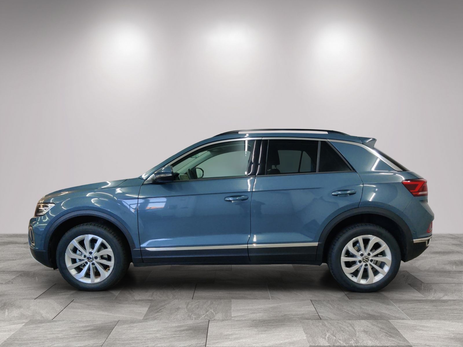 Volkswagen T-Roc Style 1.5 TSI DSG/AHK/Standhz/RFK/03.30Gar foto 5