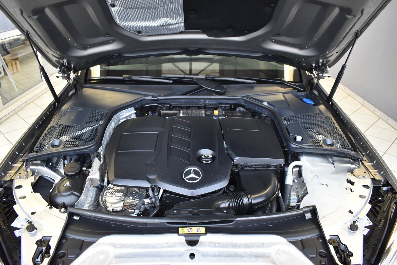 Mercedes-Benz C 180d T Automatik LED*Tempomat foto 10