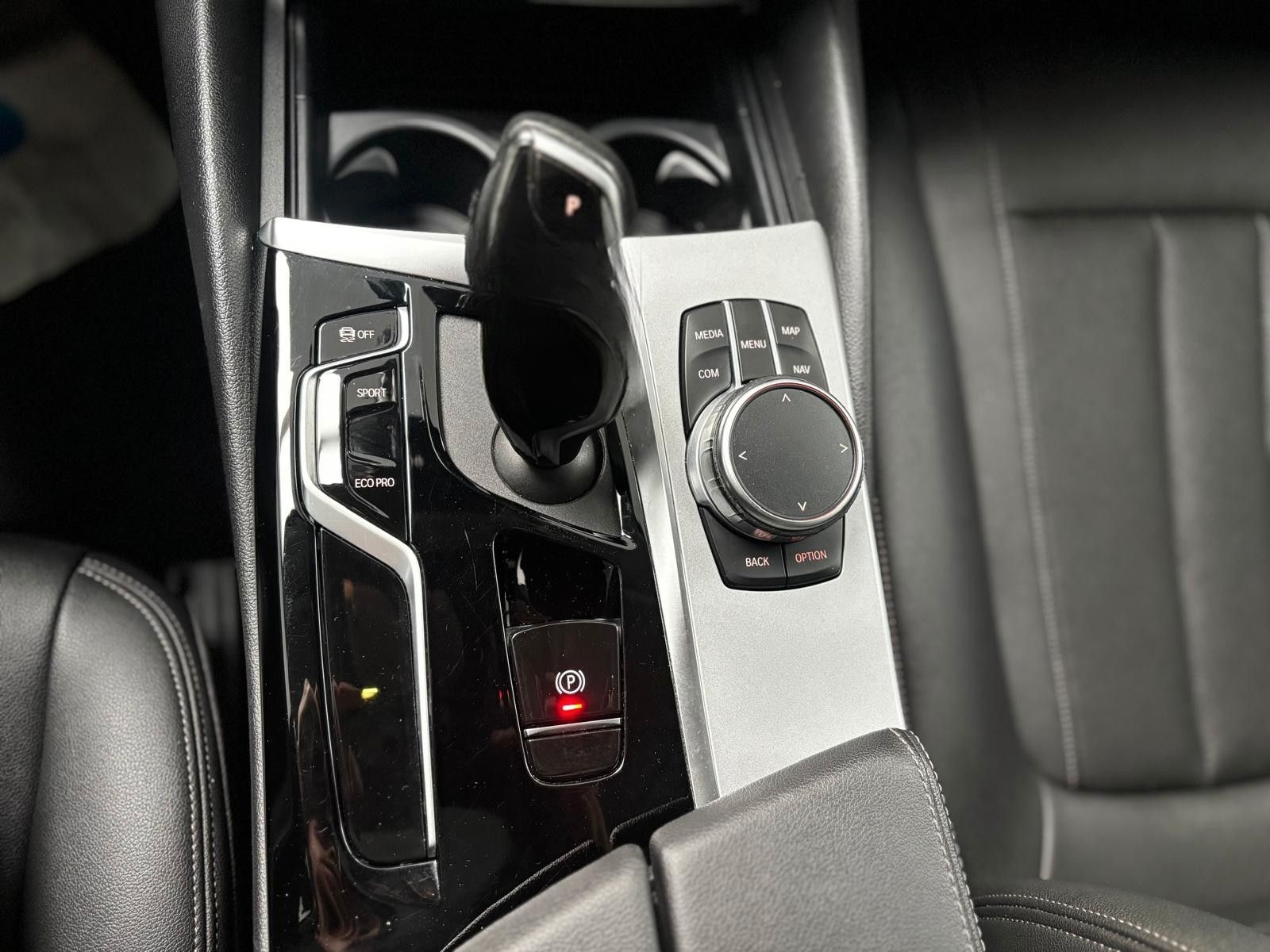 BMW 520d xDrive 1.HAND LED SHD VIRTUELL AHK foto 15