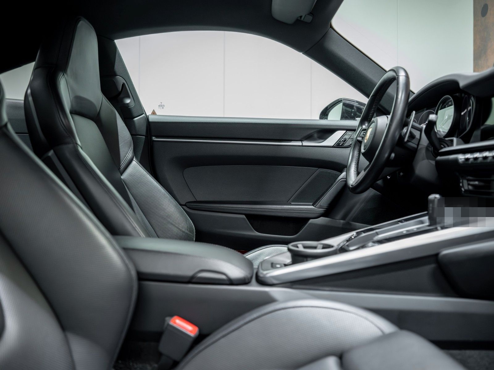 Porsche 911 Carrera 4S *18-WEG*H.ACHSLENKUNG*SITZBELÜFT* foto 14