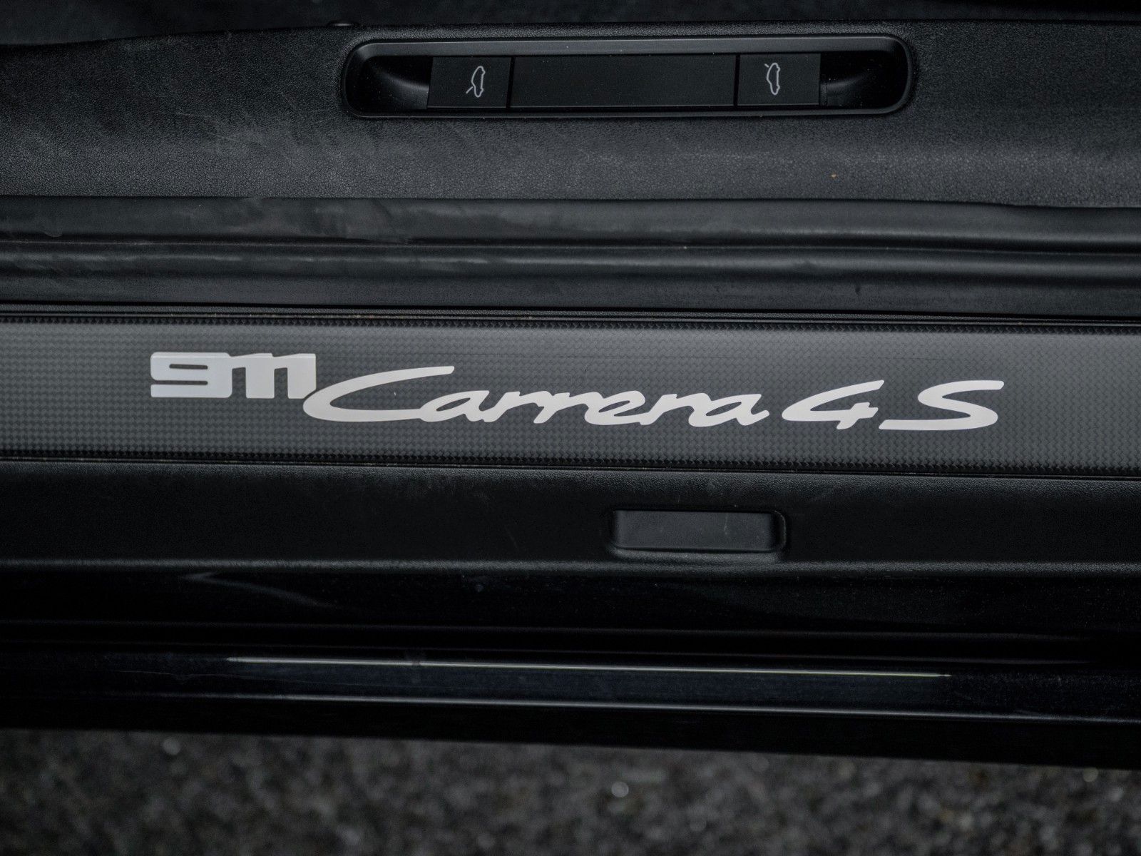 Porsche 911 Carrera 4S *18-WEG*H.ACHSLENKUNG*SITZBELÜFT* foto 18