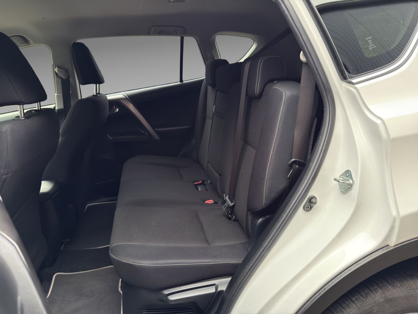 Toyota RAV 4 Team D LED ACC  SHZ El. Heckklappe Mehrzon foto 14