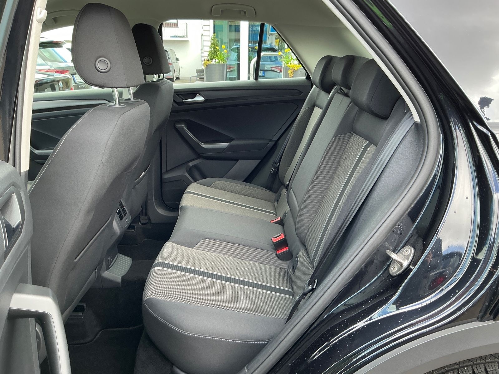 Volkswagen T-Roc Style 1.0 TSI SHZ BT PDC NAVI foto 12