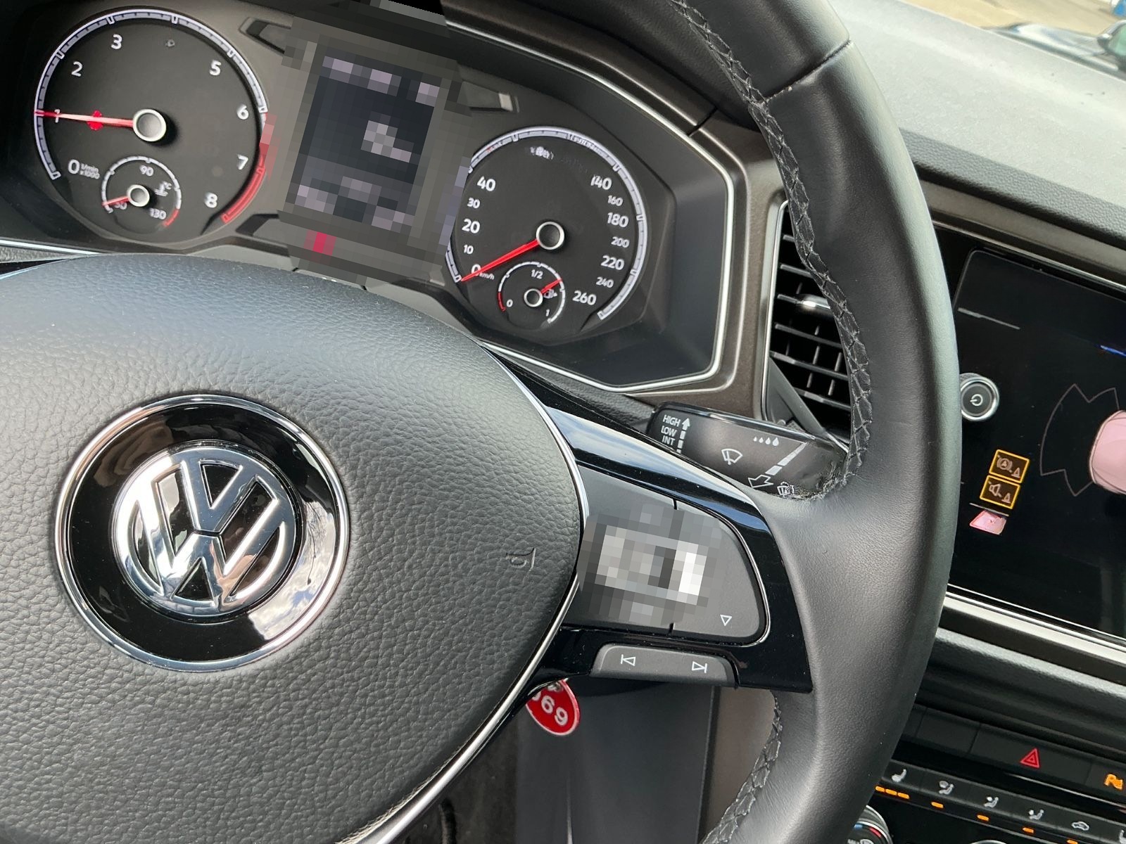 Volkswagen T-Roc Style 1.0 TSI SHZ BT PDC NAVI foto 22
