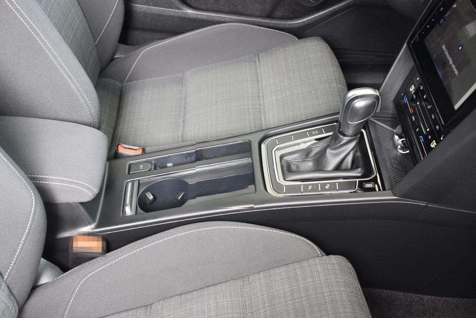 Volkswagen Passat Variant 2.0 TDI Busines DSG* Standheizung foto 24