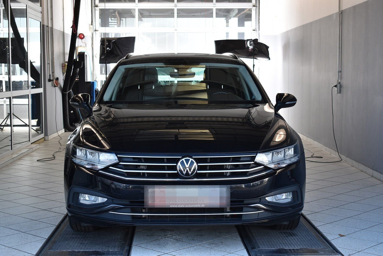 Volkswagen Passat Variant 2.0TDI Business DSG*AHK*LED*ACC foto 2
