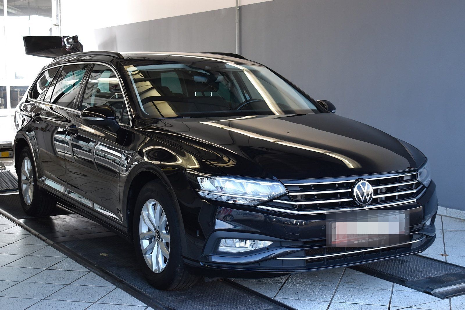 Volkswagen Passat Variant 2.0TDI Business DSG*AHK*LED*ACC foto 3