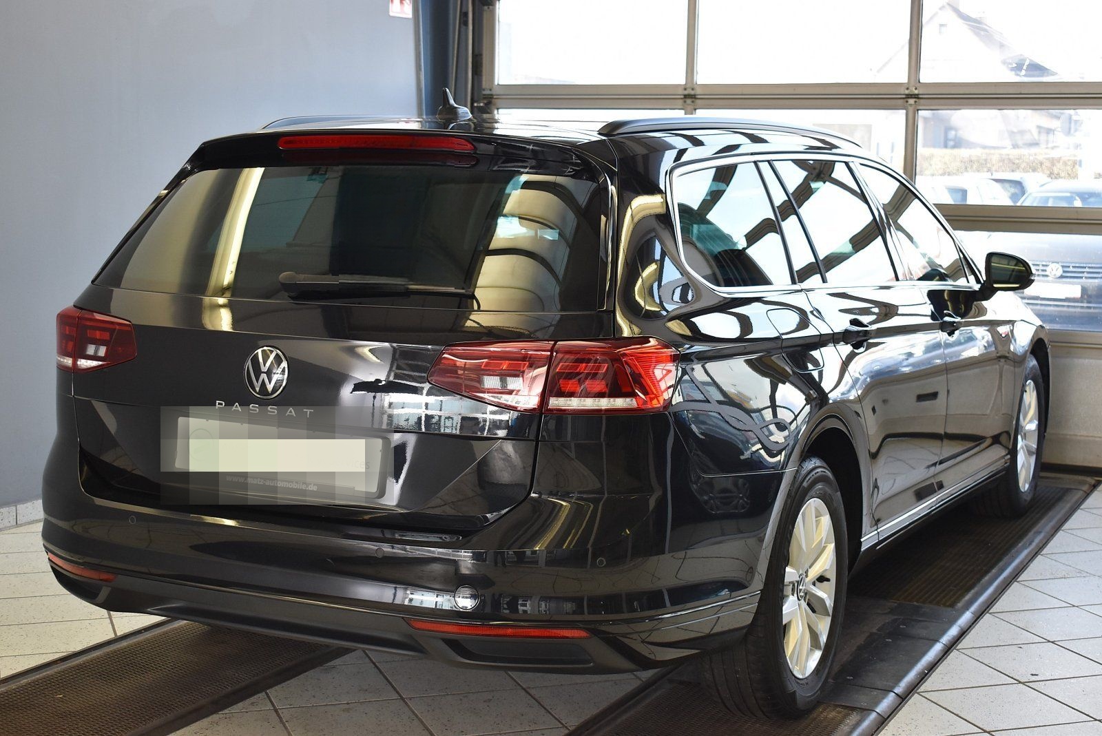 Volkswagen Passat Variant 2.0TDI Business DSG*AHK*LED*ACC foto 6