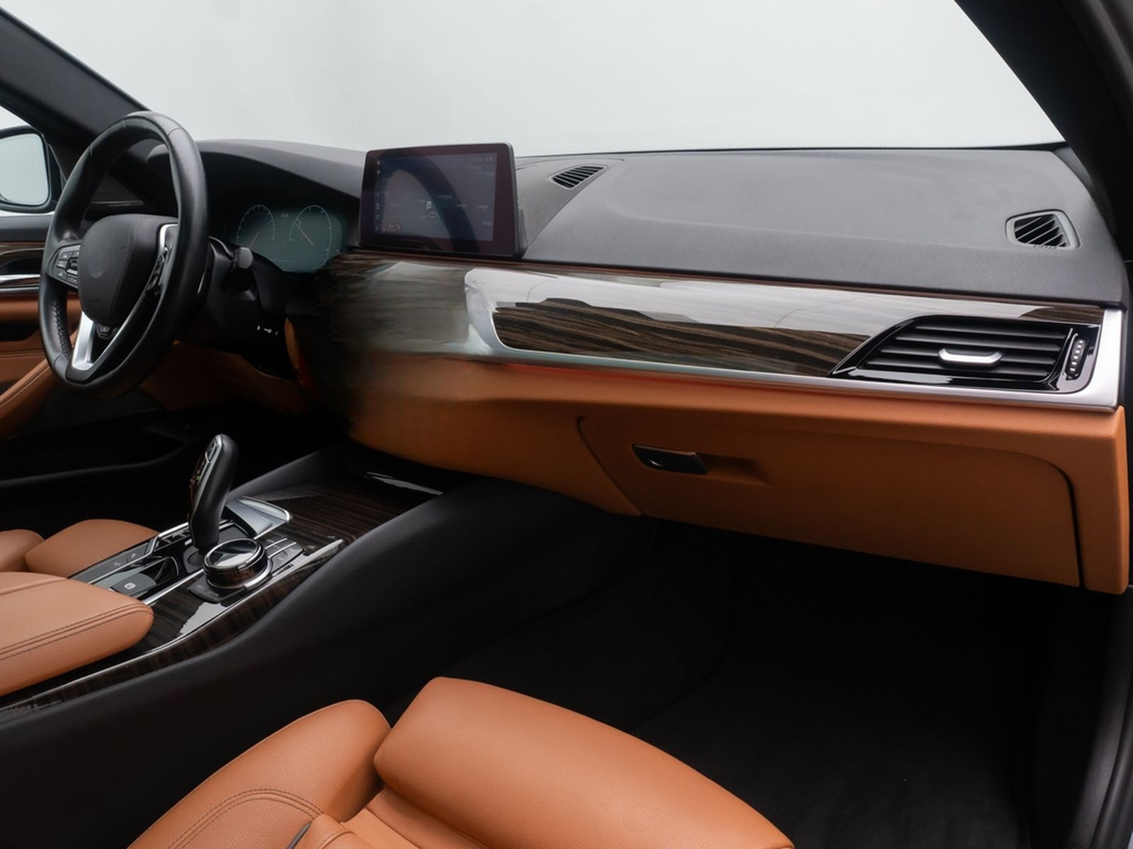 BMW 540d xD SportLine 360°HUD AHK DispKey SoftCl H/K foto 25
